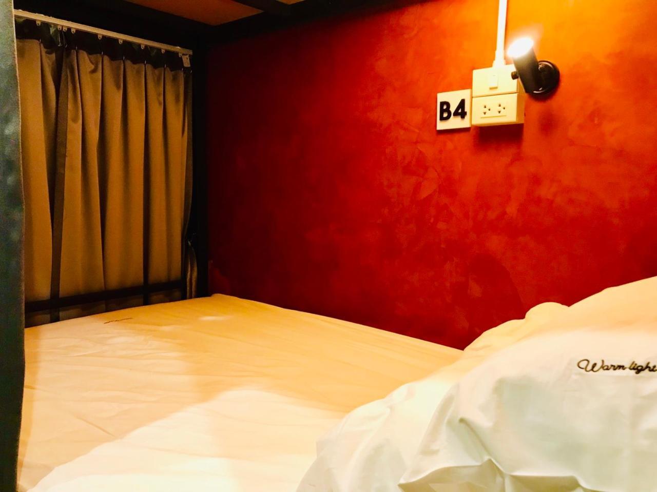 New Warm Light Hostel Chiang Mai Exterior foto